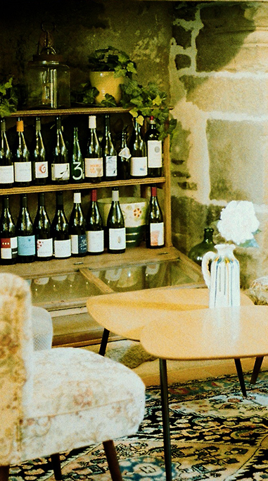 Bar à vins dans le centre-ville de Vannes